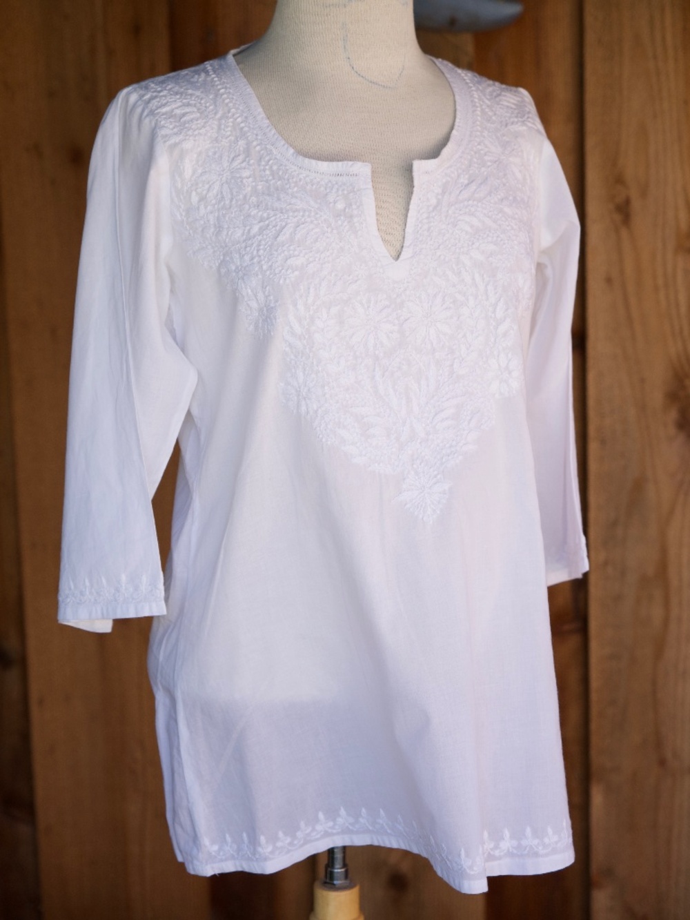 Hand Embroidered 100% Cotton White Quarter Sleeve Tunic Top Woman's S